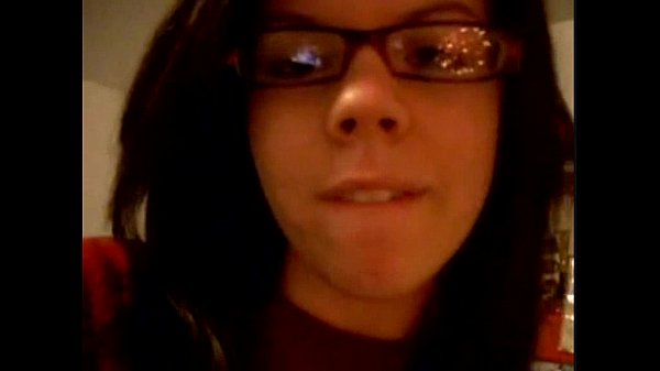 Ninfetinha deliciosa pirando na webcam