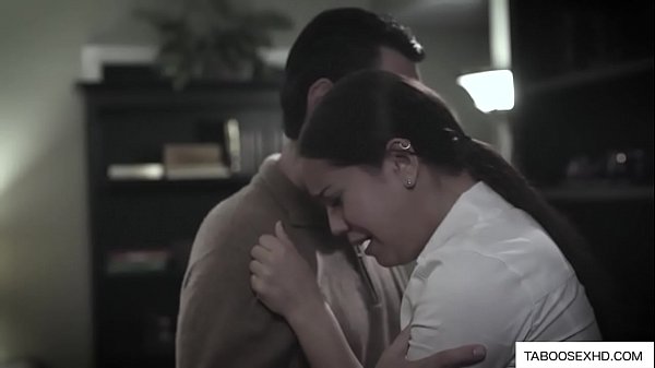 Professor mais velho comer bichano da adolescente