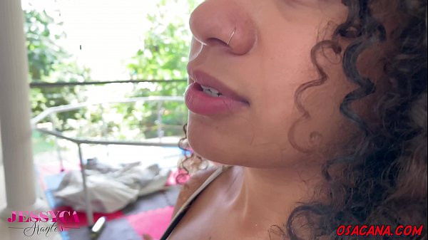 Comeu a esposa novinha enquanto o corno dormia * Victor Hugo * Dluquinhaa * Andrehot *